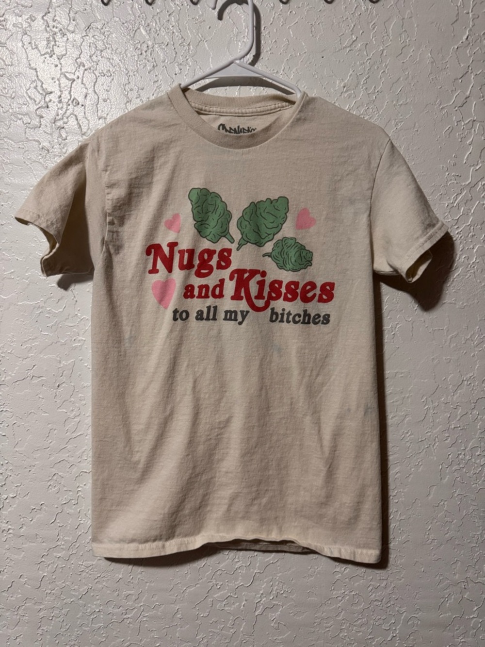 Spencer’s Nugs and Kisses T Shirt
Size small